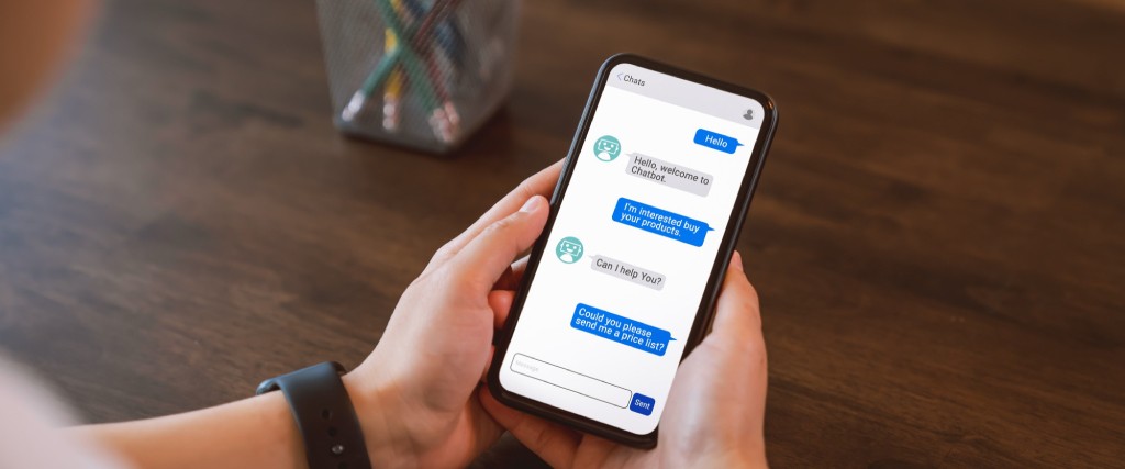 Top 8 Use Cases of a WhatsApp Chatbot for Tours & Travel